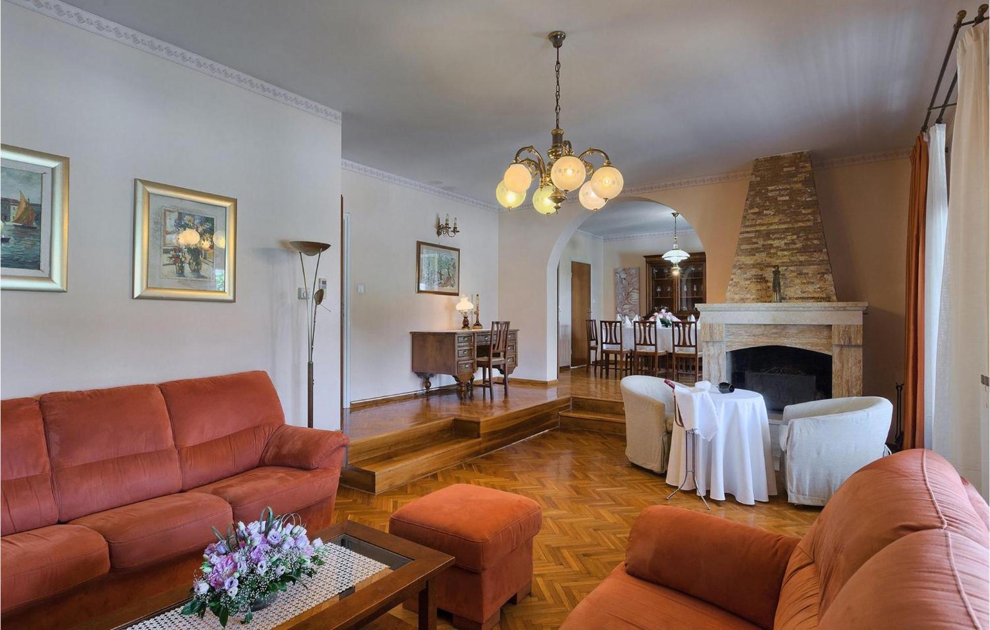 Villa David โปเรช ภายนอก รูปภาพ